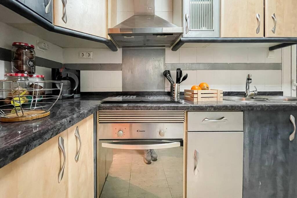 Coqueto Y Amplio Apartamento A 15 Min De La Playa Аликанте Екстериор снимка